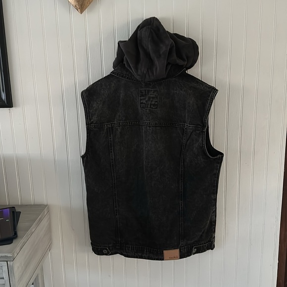 Pull & Bear Charcoal Gray Denim Hooded Vest Jacket XL - Picture 7 of 11